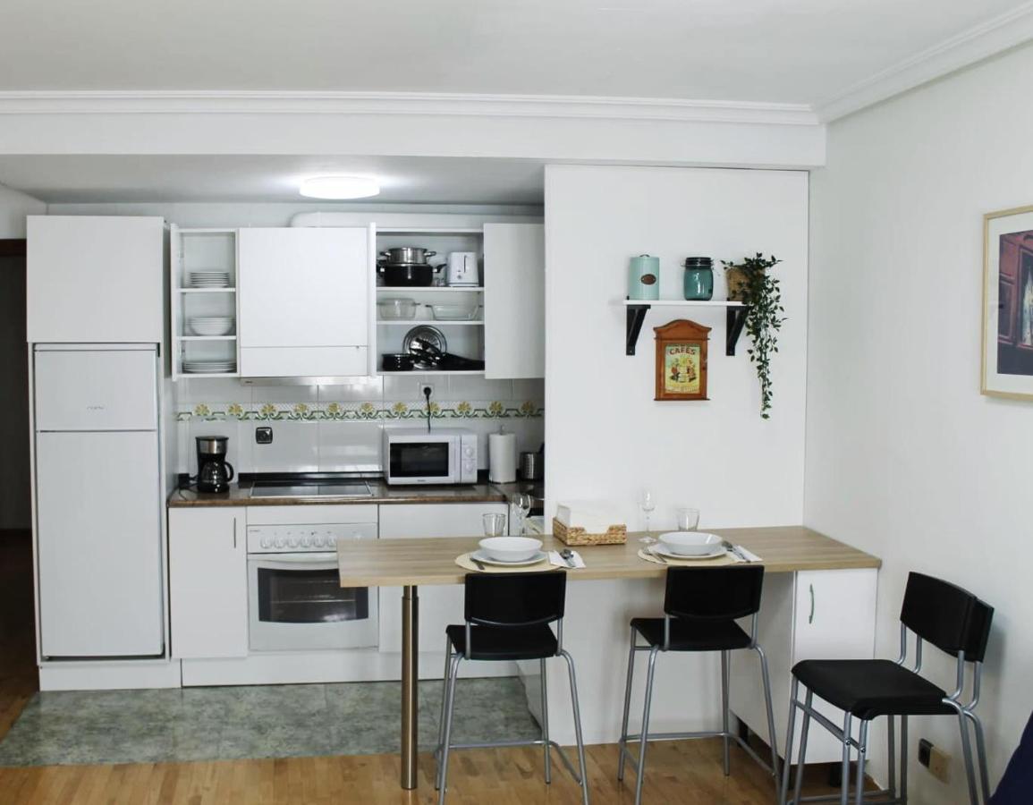 Duenas Apartment Oviedo Luaran gambar