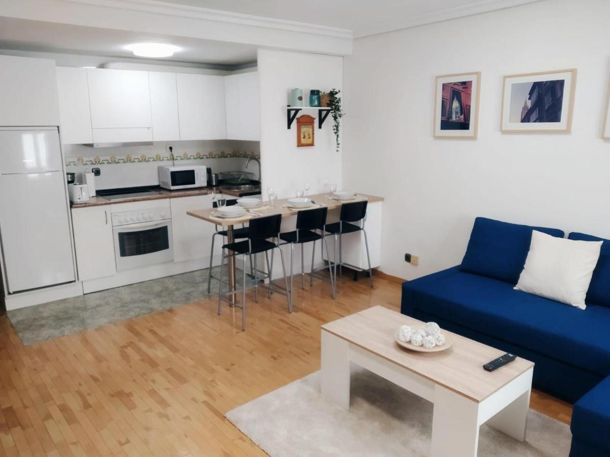 Duenas Apartment Oviedo Luaran gambar